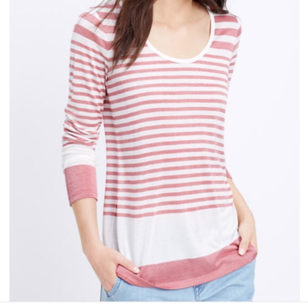 VINCE M white and red striped top